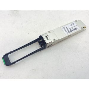 Brocade 57-1000129-01 QSFP-40GBE Transceiver for VDX 8770 VDX 6940